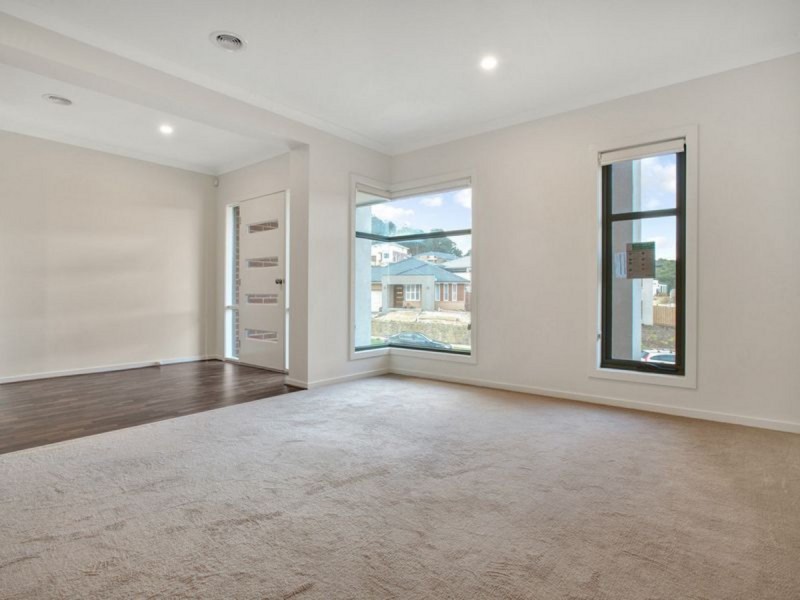 30 Discovery Drive, Diamond Creek VIC 3089