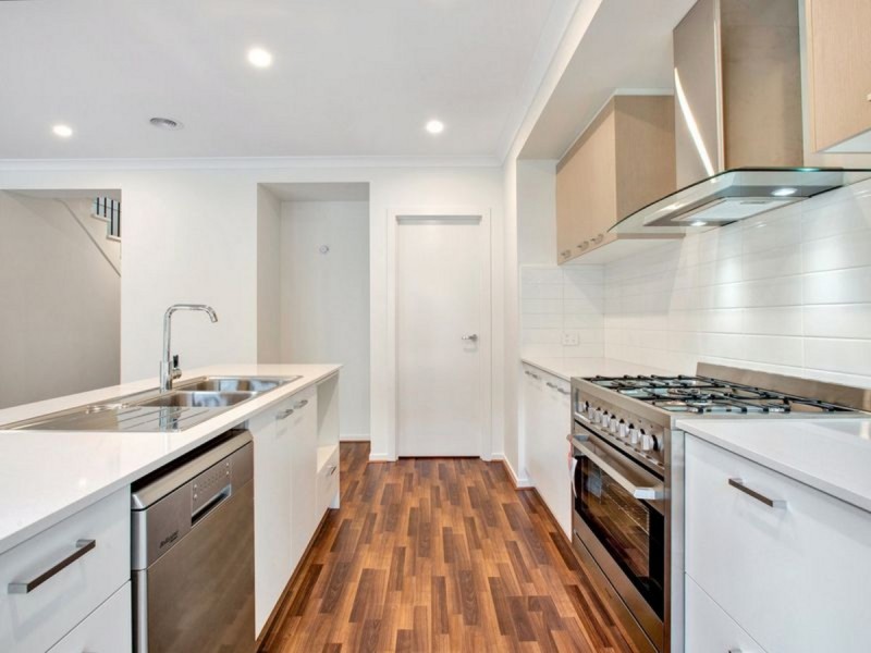30 Discovery Drive, Diamond Creek VIC 3089