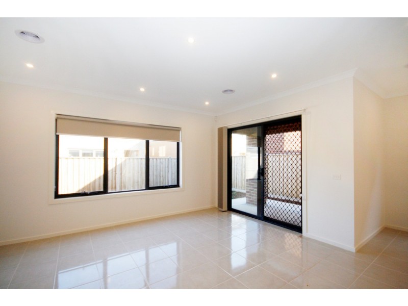 5 Design Drive, Point Cook VIC 3030