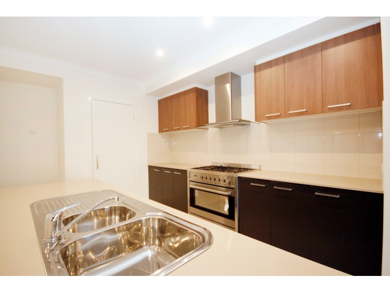 5 Design Drive, Point Cook VIC 3030