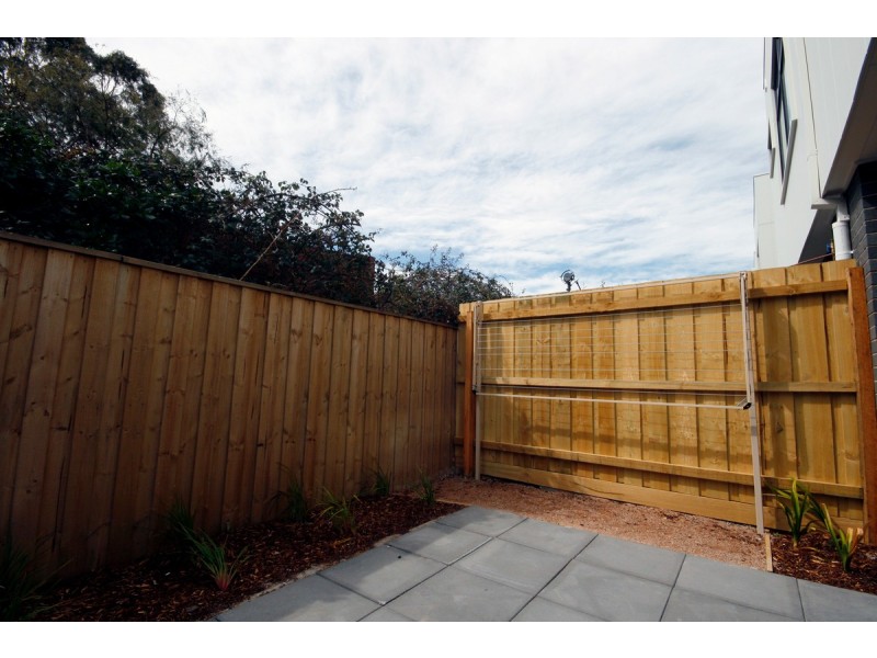 24/32-40 View Road, Springvale VIC 3171