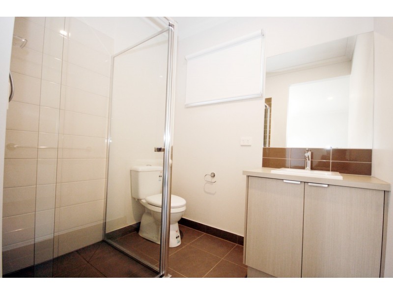 4 Oats Way, Truganina VIC 3029