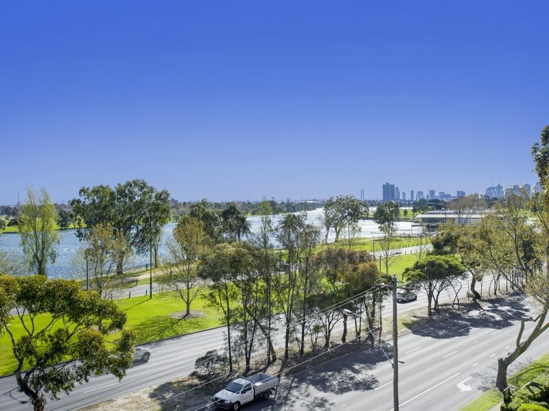 Level 4/74 Queens Road, Melbourne VIC 3004