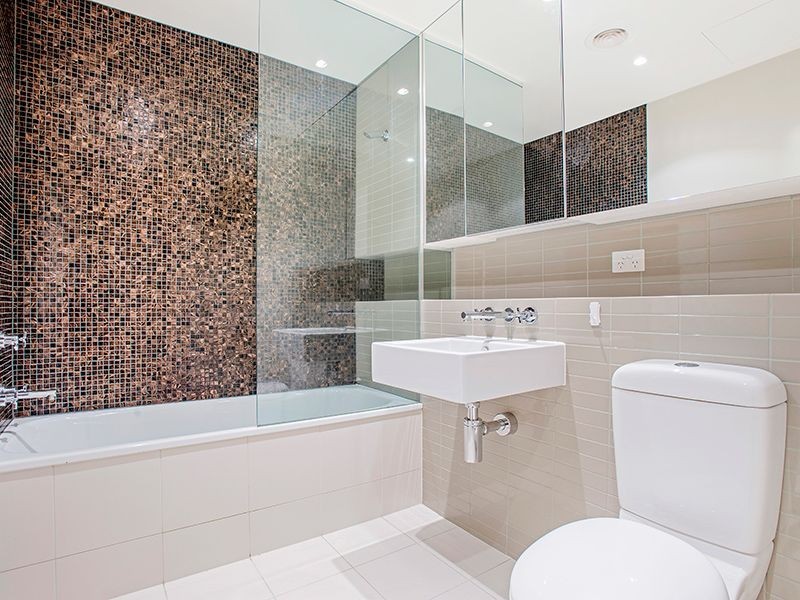 720/55 Queens Road, Melbourne VIC 3004