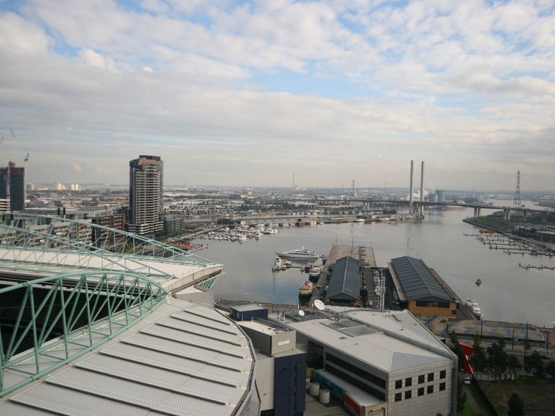 2113/675 La Trobe Street, Docklands VIC 3008