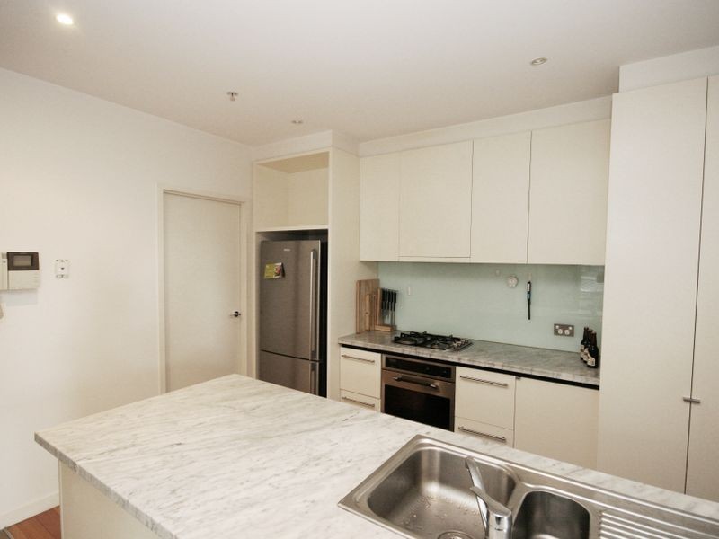 901/80 Clarendon Street, Southbank VIC 3006