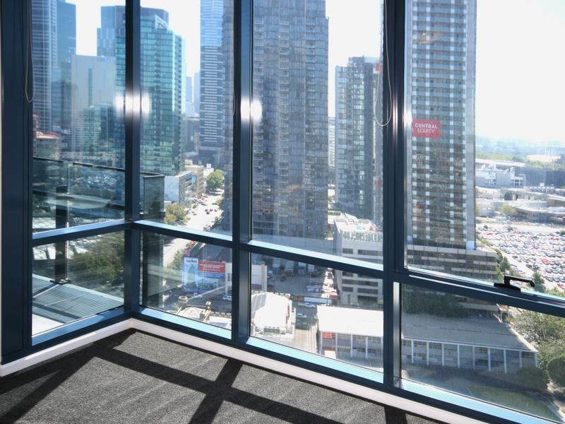 2003/241 City Road, Southbank VIC 3006