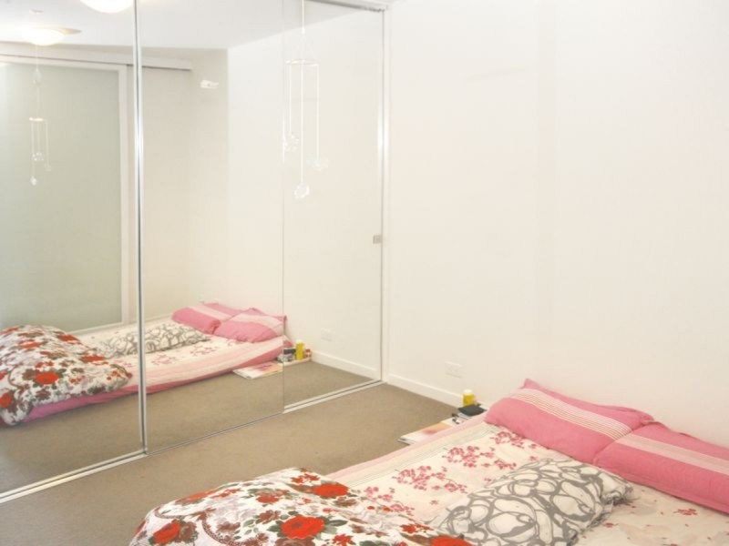 1119/33-61 Merchant Street, Docklands VIC 3008