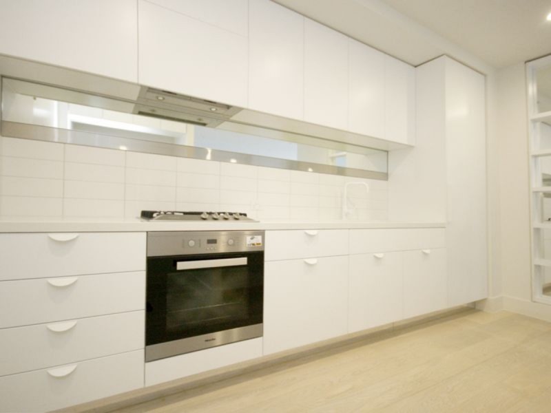 2003/500 Elizabeth Street, Melbourne VIC 3000