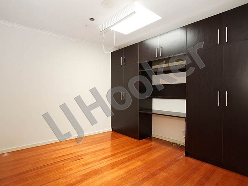 386 Ross Street, Port Melbourne VIC 3207