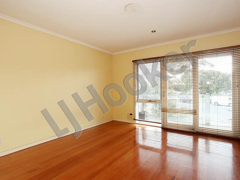 386 Ross Street, Port Melbourne VIC 3207