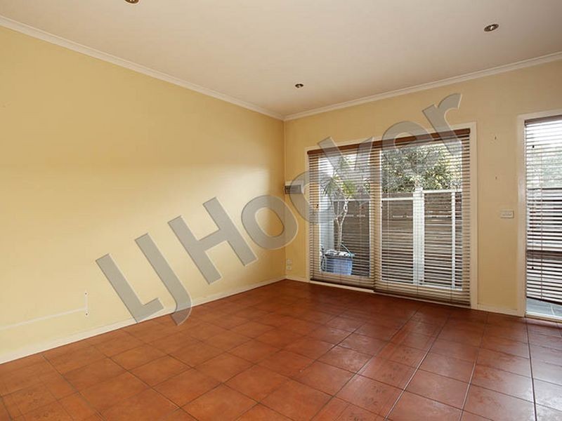 386 Ross Street, Port Melbourne VIC 3207