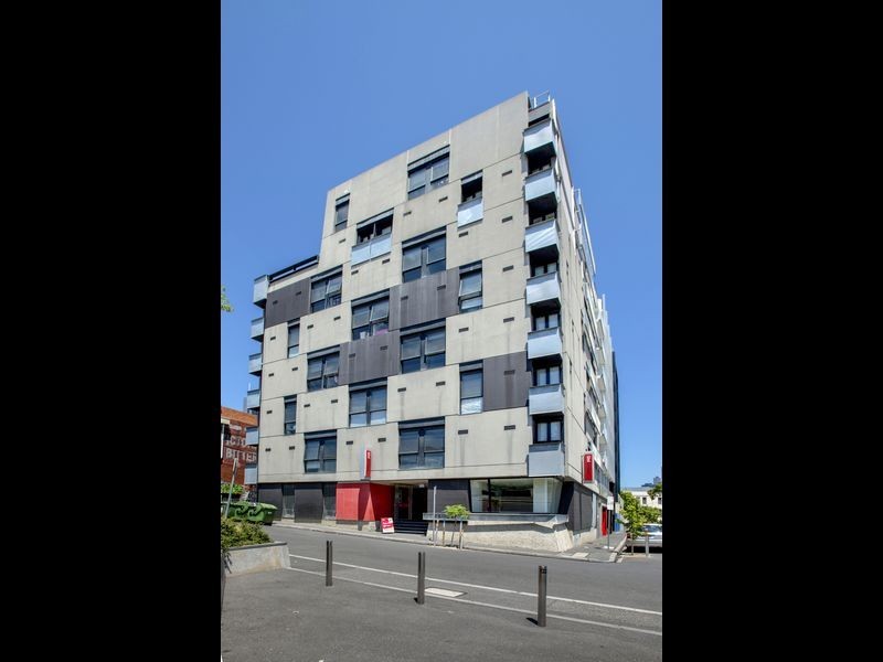 112/9 Earl Street, Carlton VIC 3053