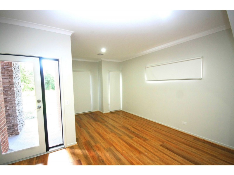 5 Savile Place, Narre Warren VIC 3805