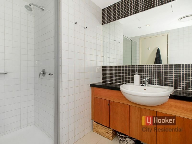 1710/33 City Road, Southbank VIC 3006