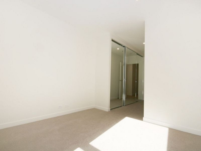 303/20-24 Hepburn Road, Doncaster VIC 3108