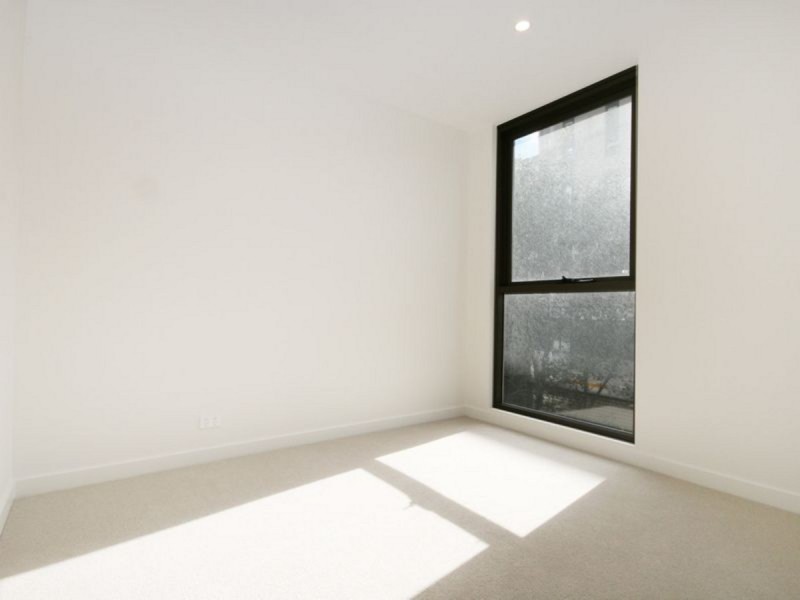 303/20-24 Hepburn Road, Doncaster VIC 3108