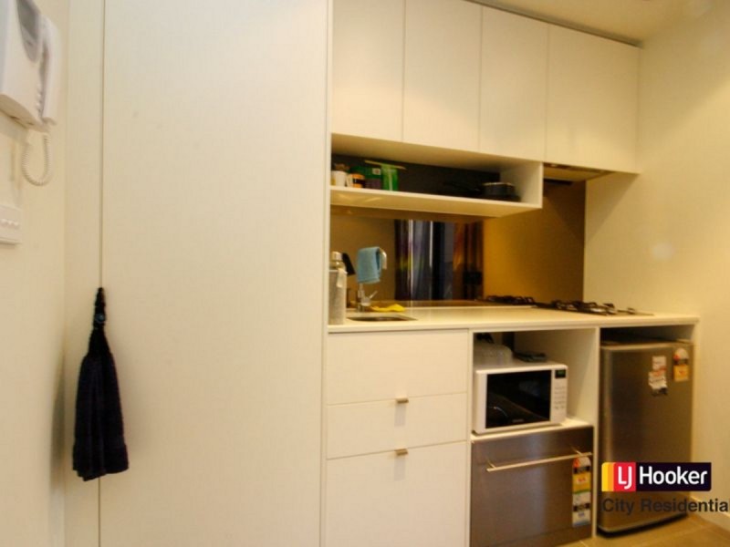 805/243 Franklin Street, Melbourne VIC 3000