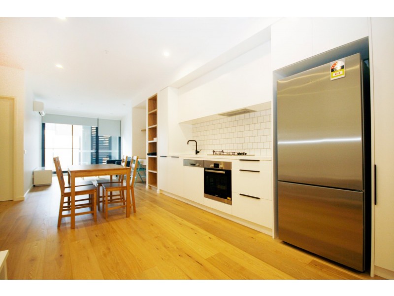 211/316 Neerim Road, Carnegie VIC 3163