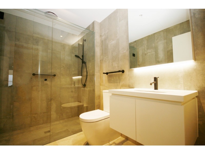 211/316 Neerim Road, Carnegie VIC 3163