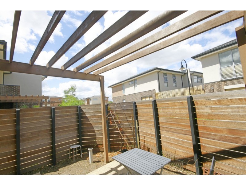 4 Alandown Close, Knoxfield VIC 3180