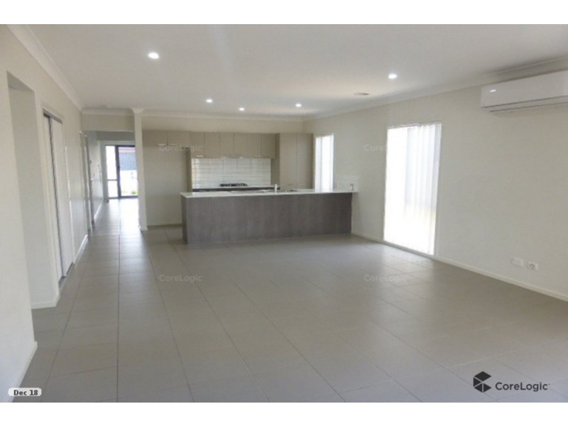 113 Grassbird Drive, Point Cook VIC 3030