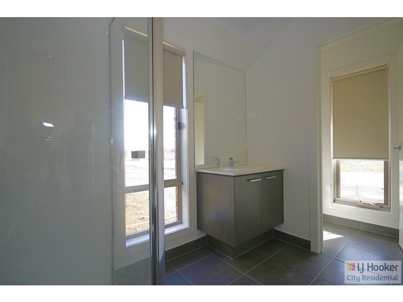 20 Giaconda Road, Point Cook VIC 3030