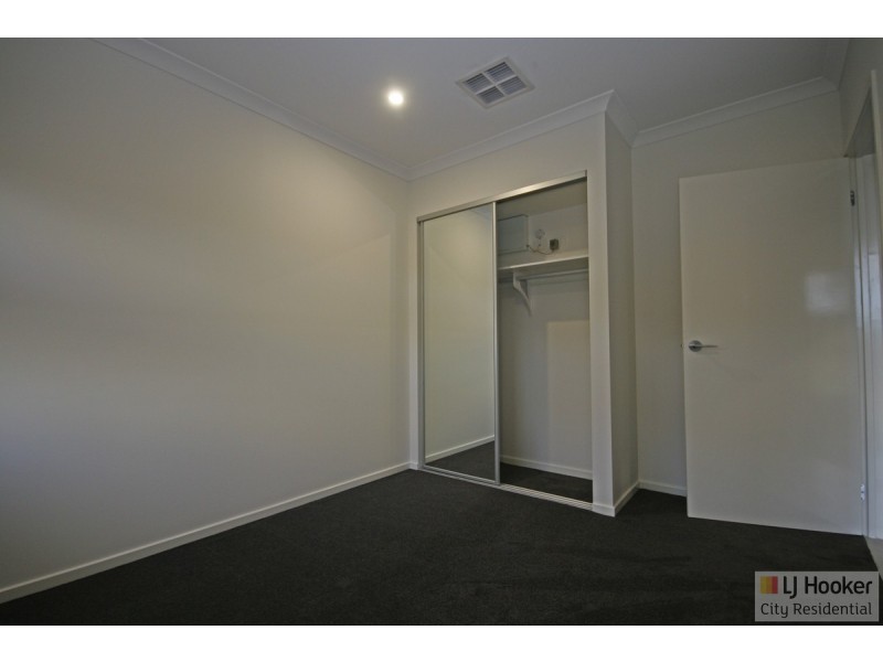 21 Newson Street, Keysborough VIC 3173