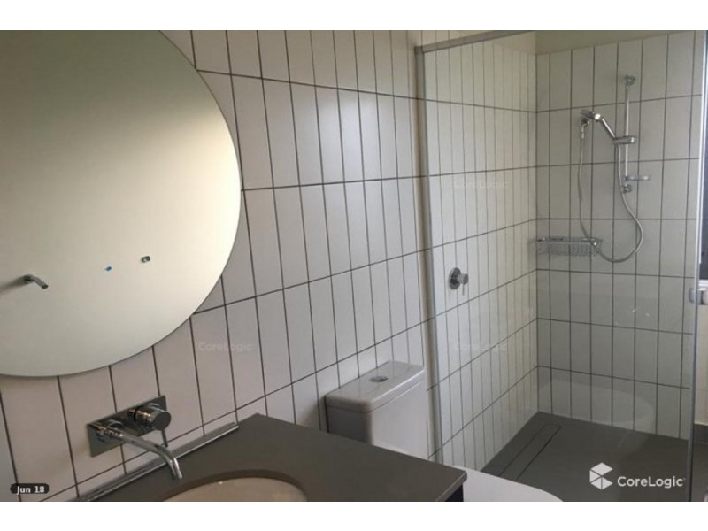 7 Ville Walk, Avondale Heights VIC 3034