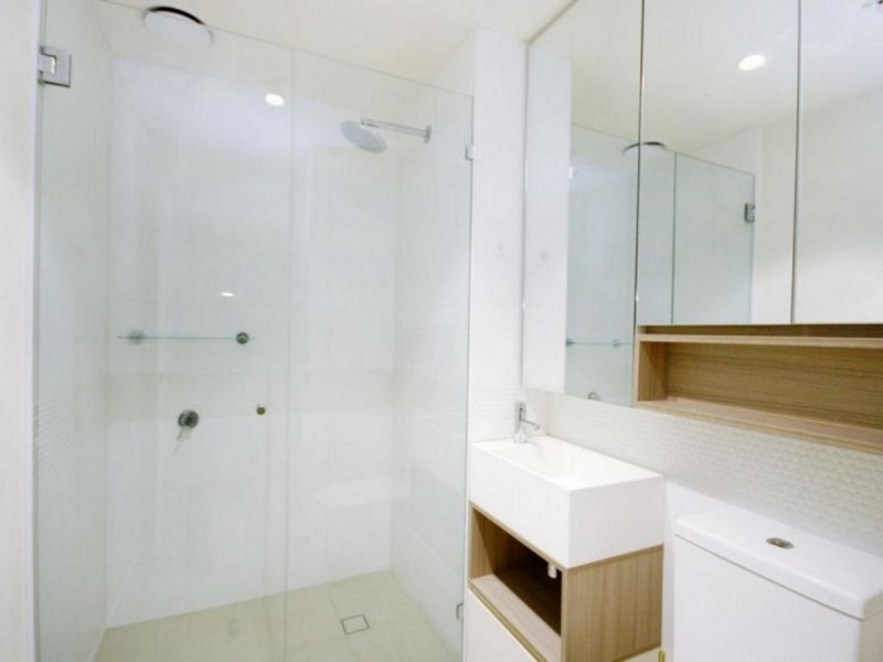 3G01/130 Dudley Street, West Melbourne VIC 3003