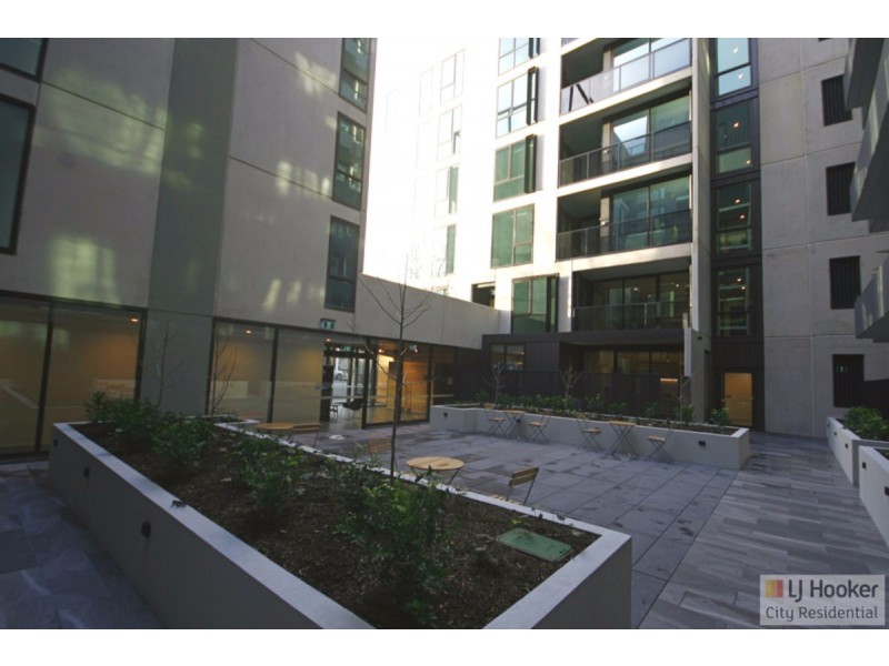 714/133 Rosslyn Street, West Melbourne VIC 3003