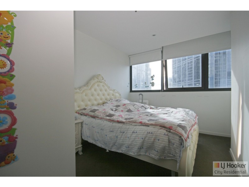 1807/8 Sutherland Street, Melbourne VIC 3000