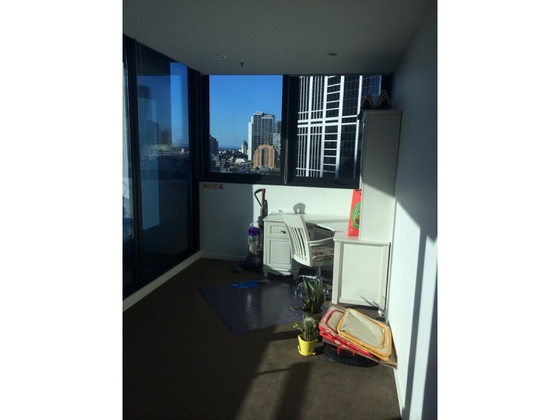 1807/8 Sutherland Street, Melbourne VIC 3000