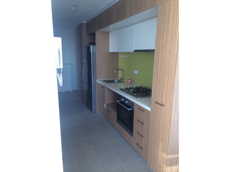 1807/8 Sutherland Street, Melbourne VIC 3000