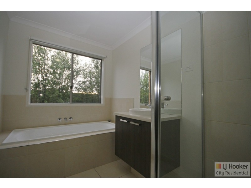 48 London Crescent, Narre Warren VIC 3805