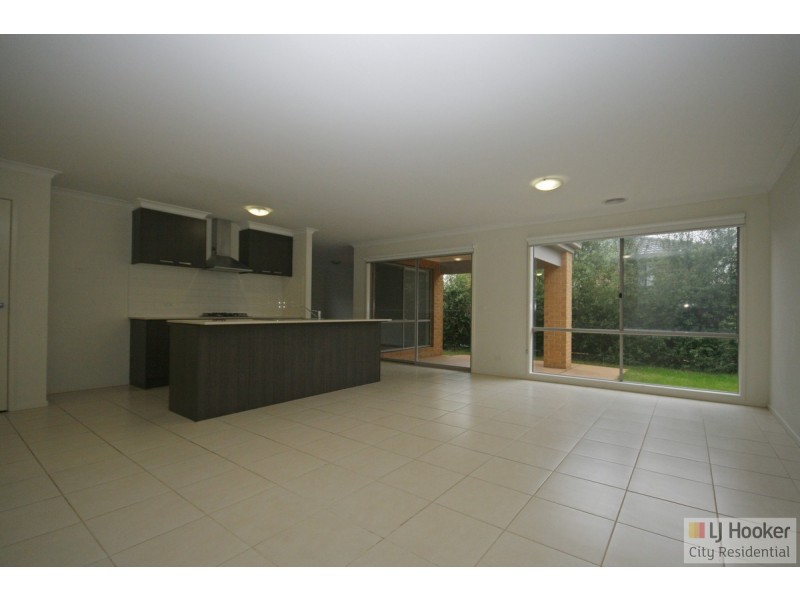 48 London Crescent, Narre Warren VIC 3805