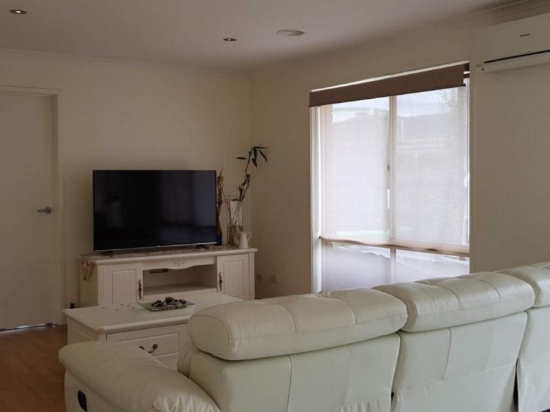 18 Emerson Place, Rowville VIC 3178