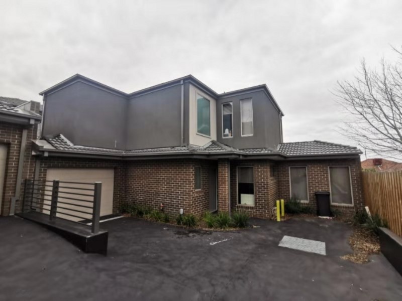 3/24 Curran Street, Oakleigh East VIC 3166