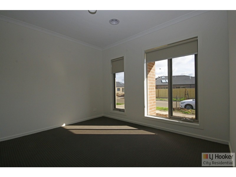 28 Pendulum Street, Truganina VIC 3029