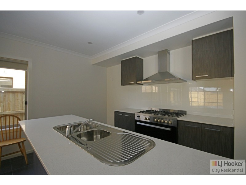 28 Pendulum Street, Truganina VIC 3029