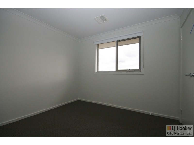 42 Aphrodite Drive, Truganina VIC 3029
