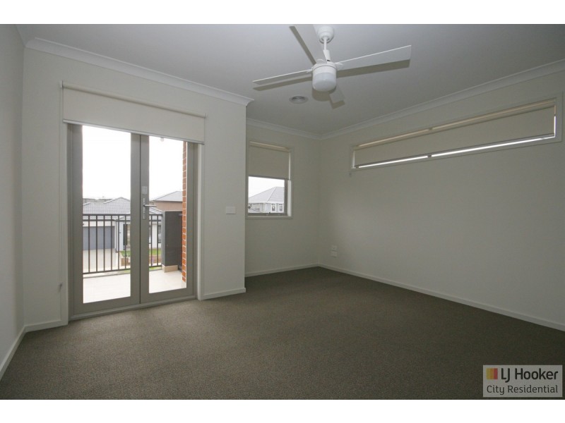 15 Leroy Crescent, Point Cook VIC 3030