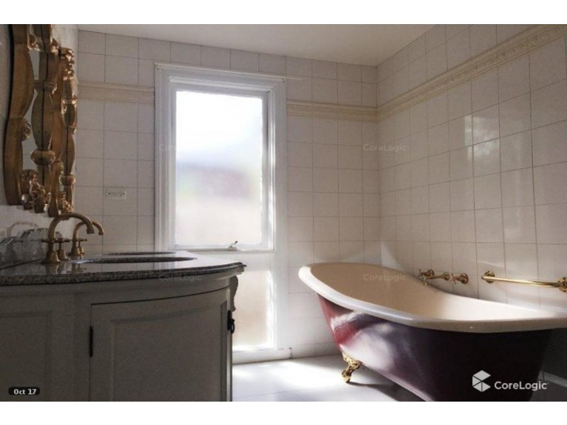 50 Wattle Valley Road, Mitcham VIC 3132