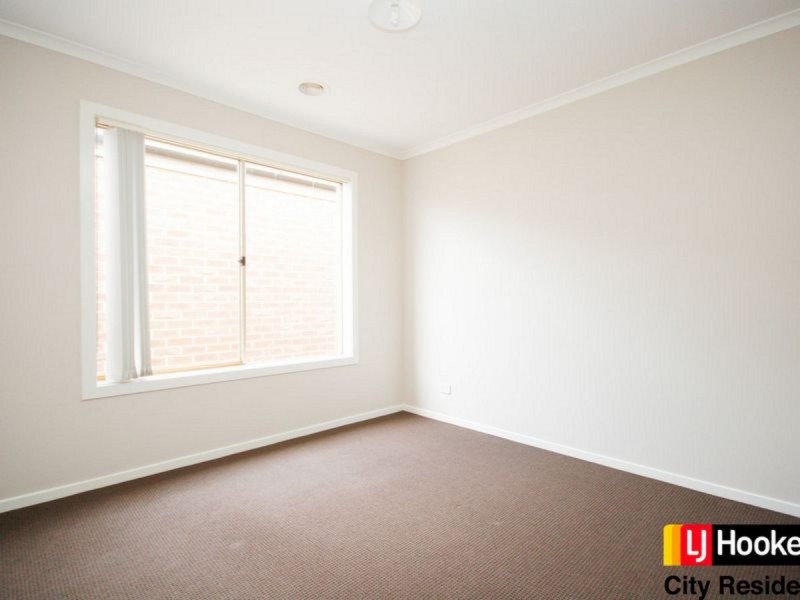 28 Blue Jay Crescent, Tarneit VIC 3029