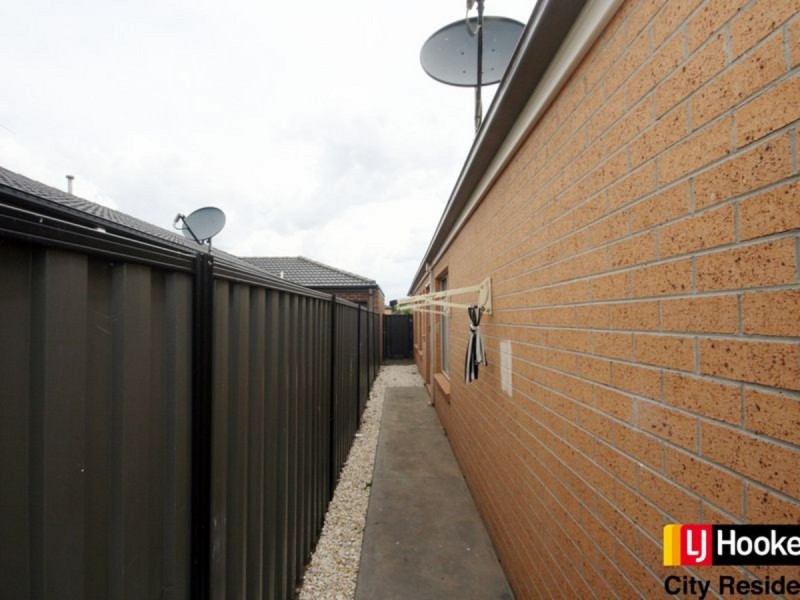28 Blue Jay Crescent, Tarneit VIC 3029