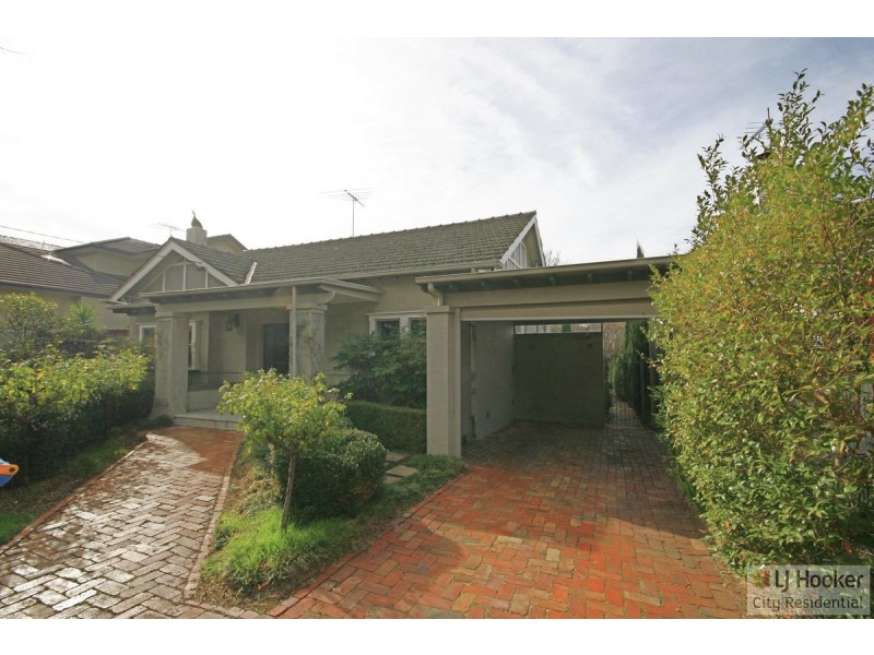 14 Rossfield Avenue, Kew VIC 3101