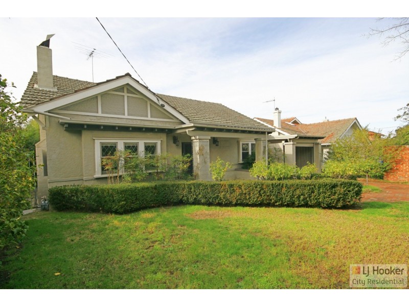 14 Rossfield Avenue, Kew VIC 3101