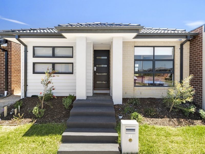 21 Newson Street, Keysborough VIC 3173