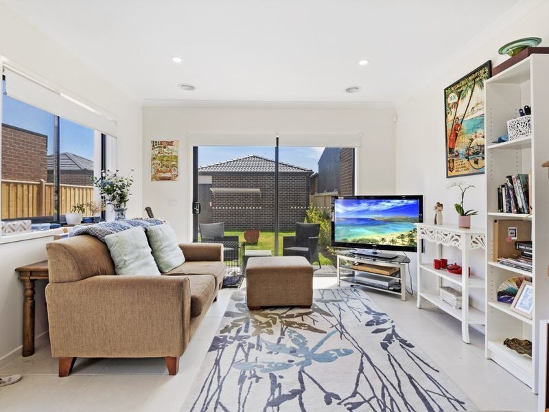 21 Newson Street, Keysborough VIC 3173