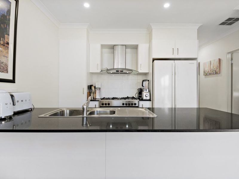 21 Newson Street, Keysborough VIC 3173